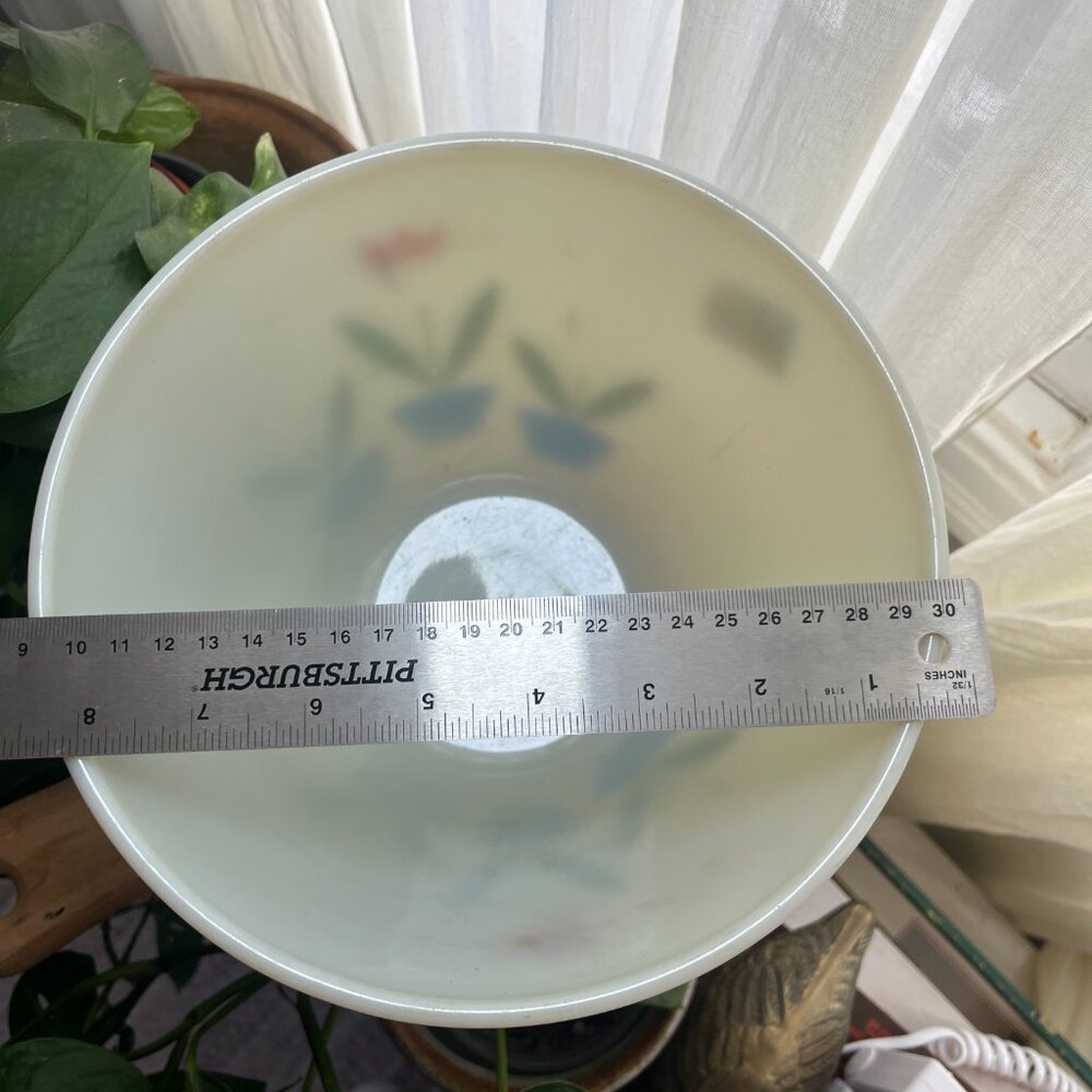 AS-IS Vintage Fire King Blue Flower Bowl - Worn - Picture 5 of 6